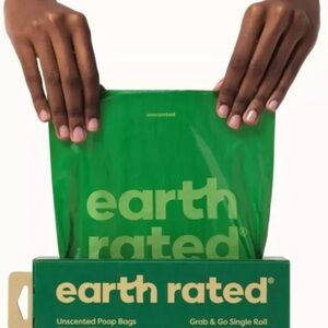 Earth Rated Dog Poop Bags, Thick Grab and Go Single Roll, Unscented 300